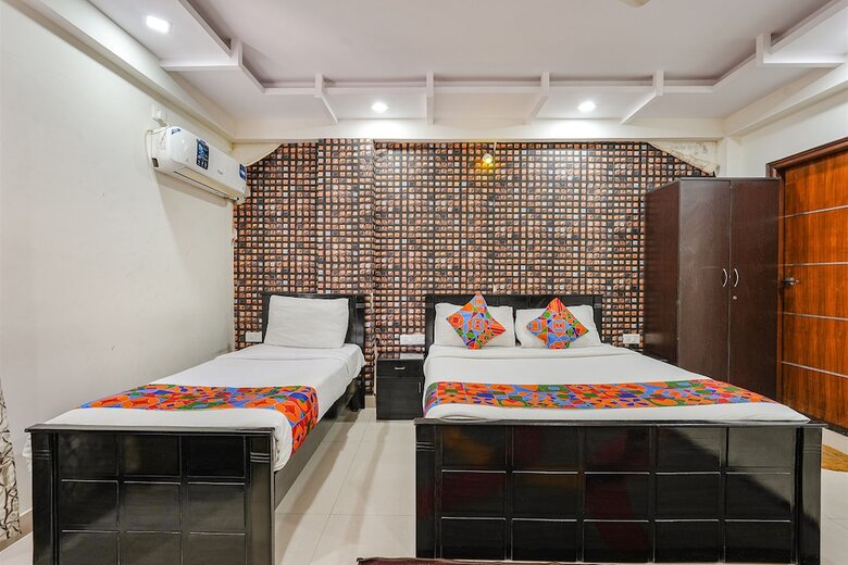 Hotel Fabexpress Amazing Inn