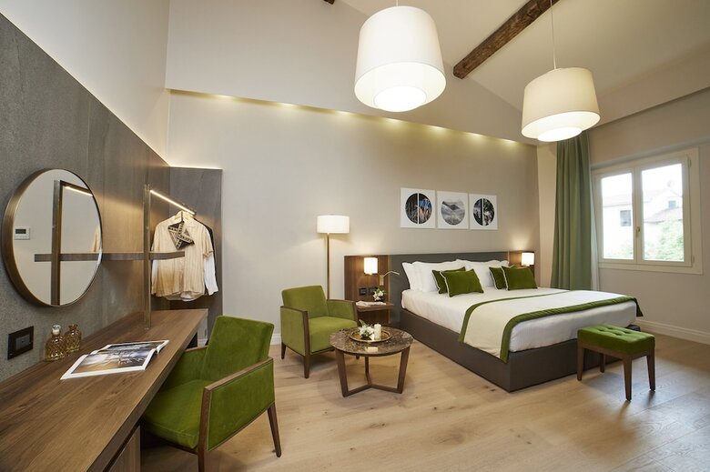 Bed & Breakfast Messori Suites