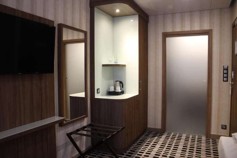 Grand City Hotel Wroc?aw