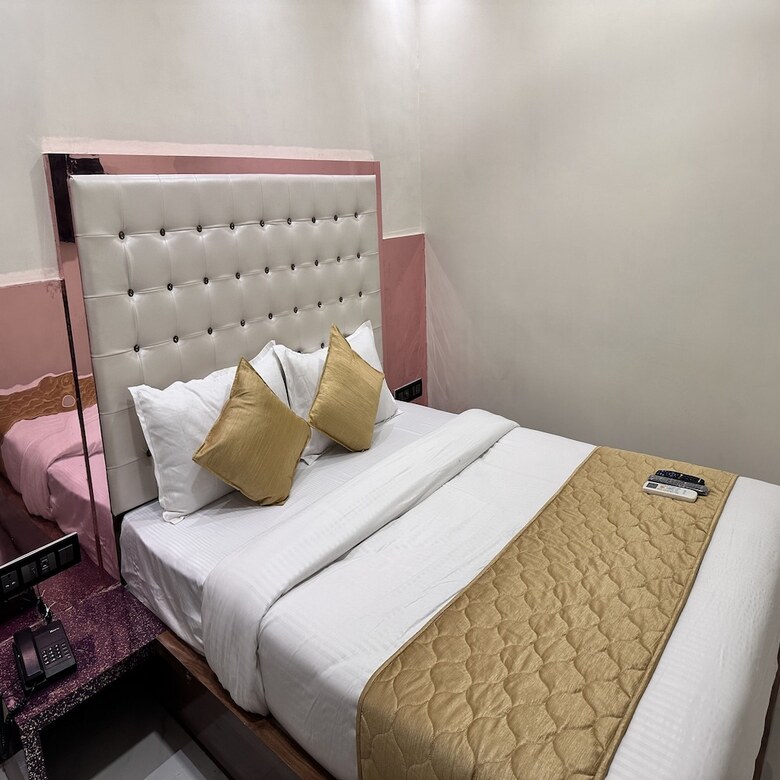 Hotel Orchid Inn - Andheri