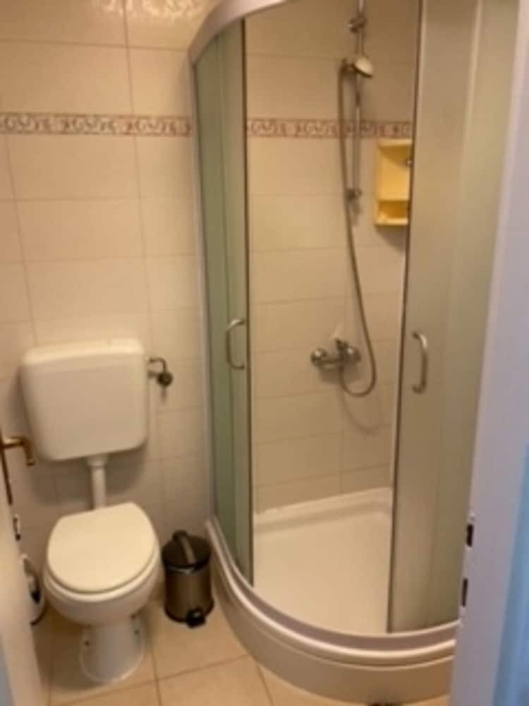 Villa Apartments Babaja