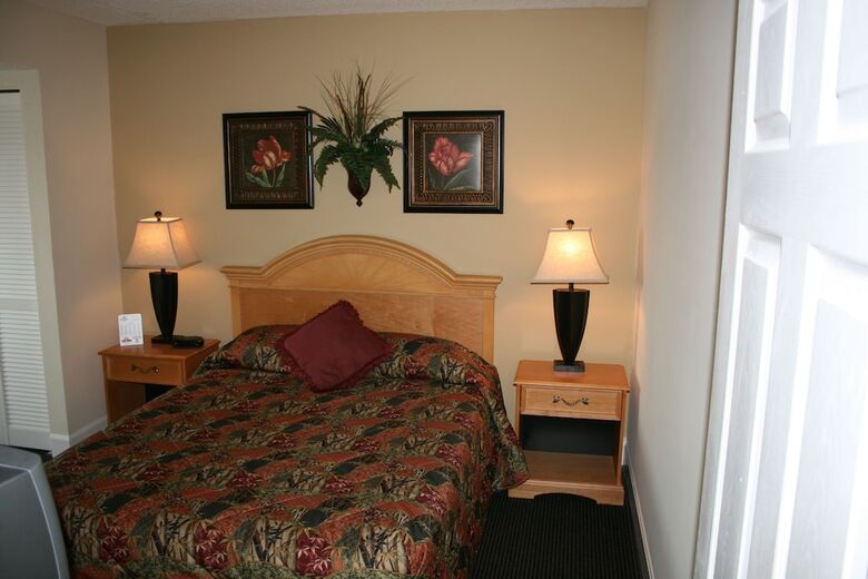 Hotel Kingfisher Inn
