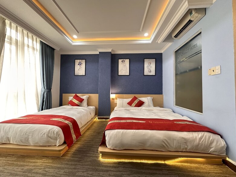 Capital O 1177 Saigon Sweet Hotel