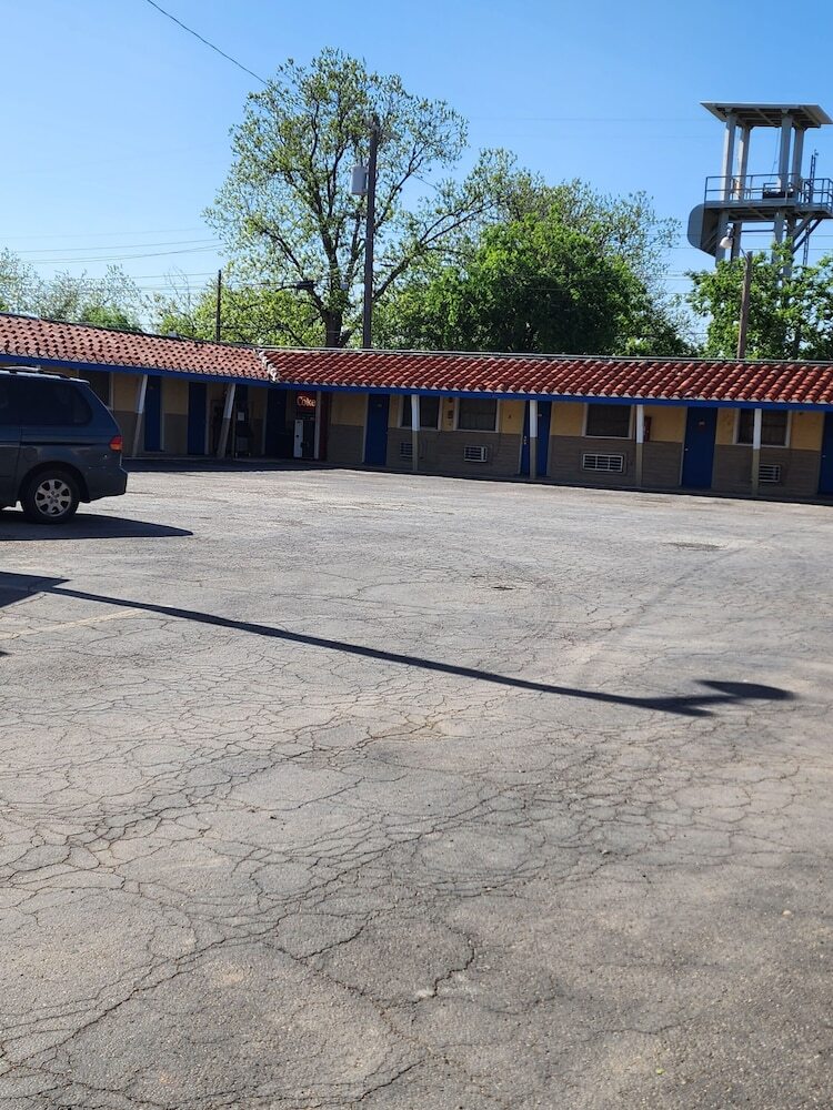 Alamo Motel