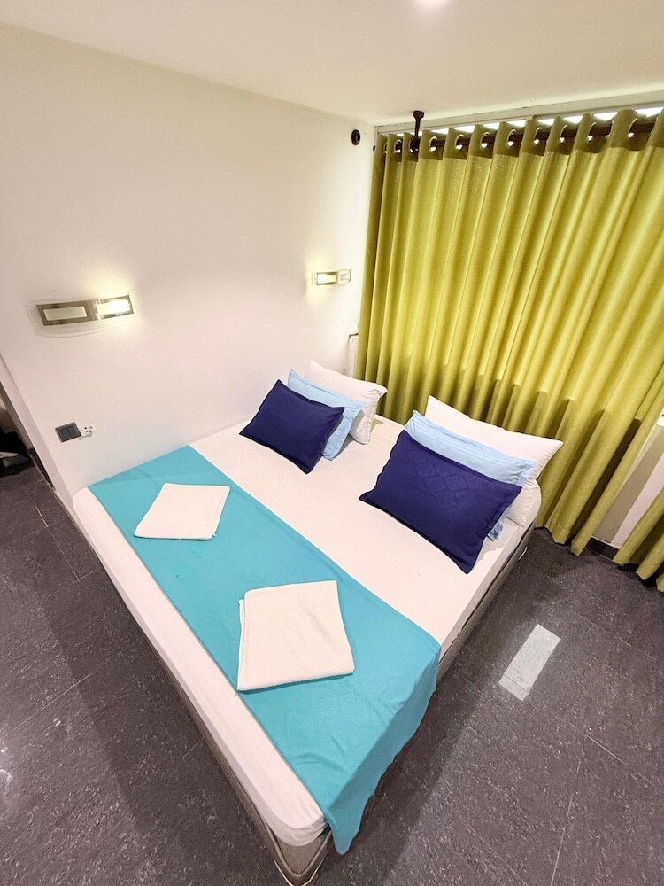 Venus Hotel