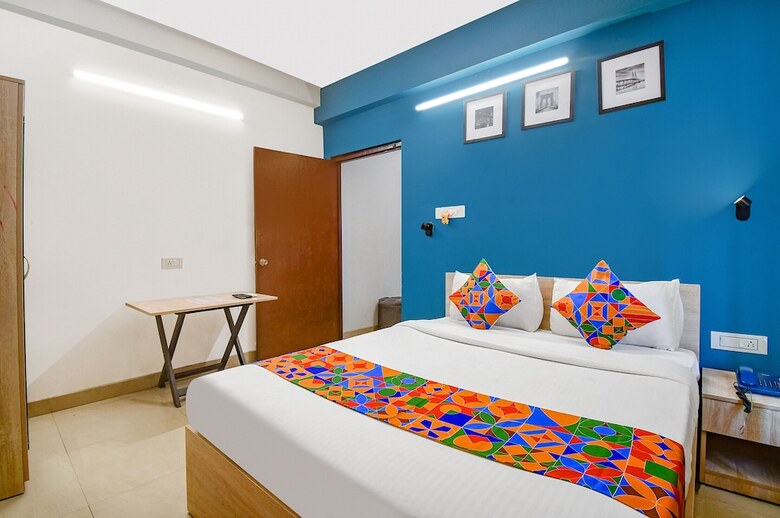 Fabhotel Silverkey