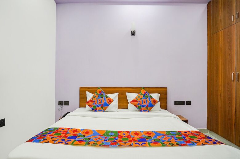 Fabhotel Sunrise Sector 56