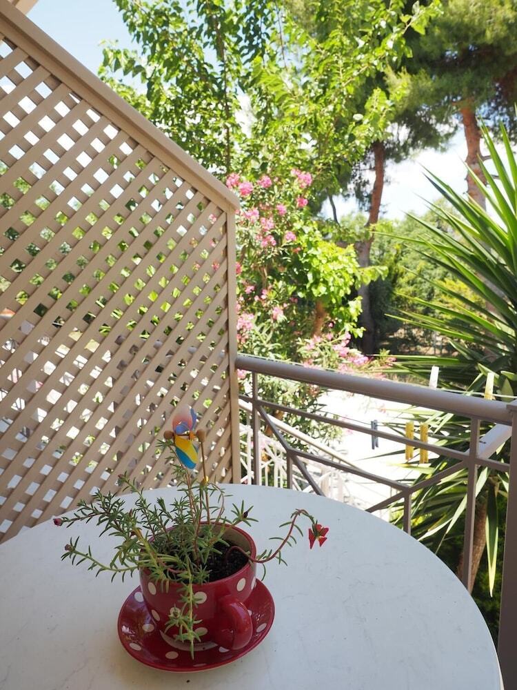 Hotel Porto Assini