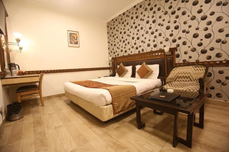 Hotel Amar Inn