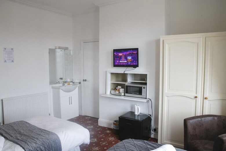 Hotel Mayfield Apartments