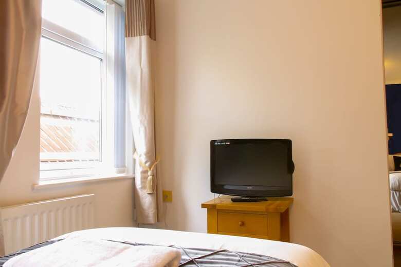 Hotel Mayfield Apartments