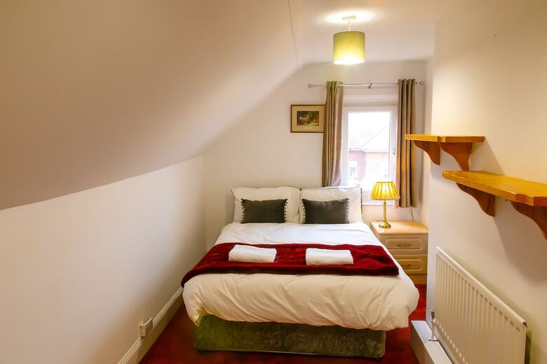 Hotel Mayfield Apartments
