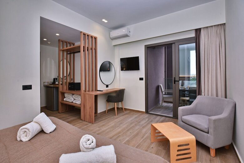 Dionisos Hotel