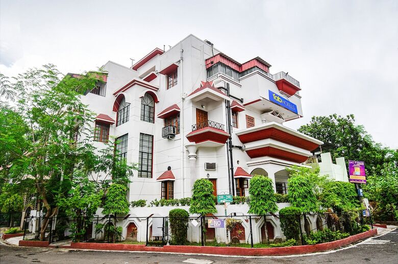 Hotel Fabexpress Ullash Residency