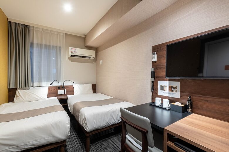 Hotel Sanrriott Osakahommachi