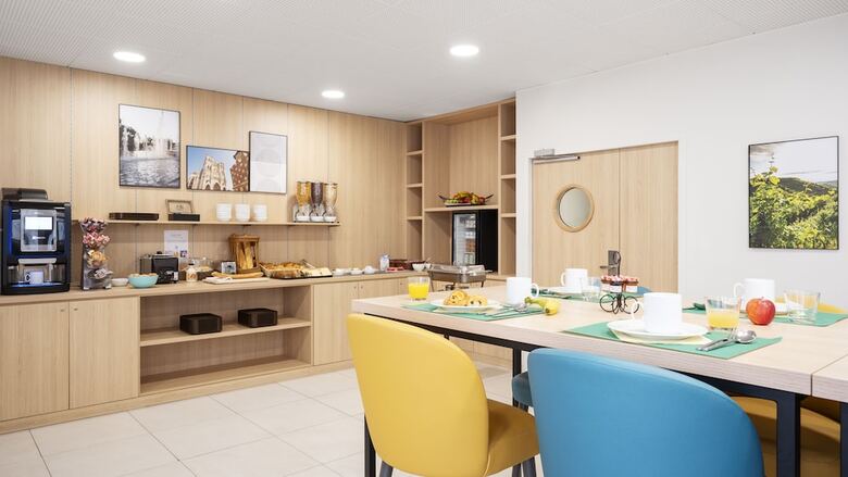 Hotel Residhome Dijon Cit� Des Vignes