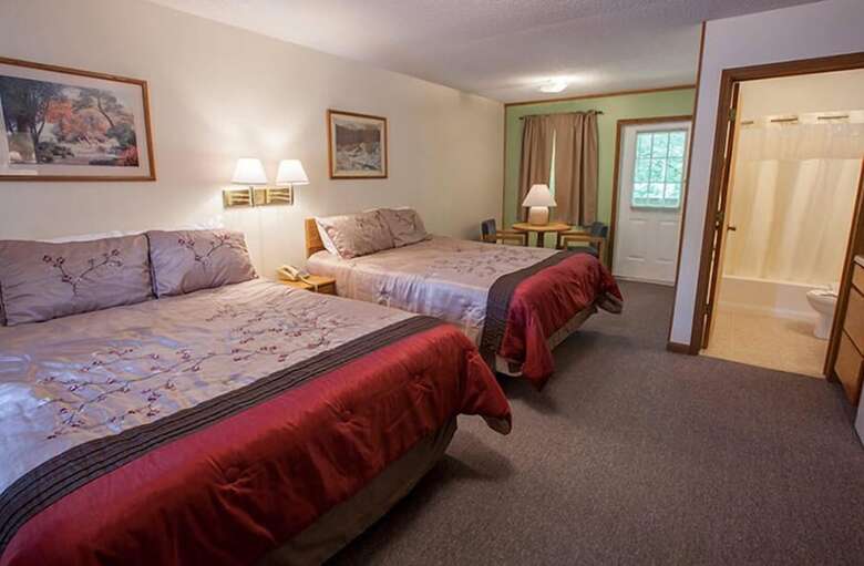 Hotel Maggie Valley Creekside Lodge