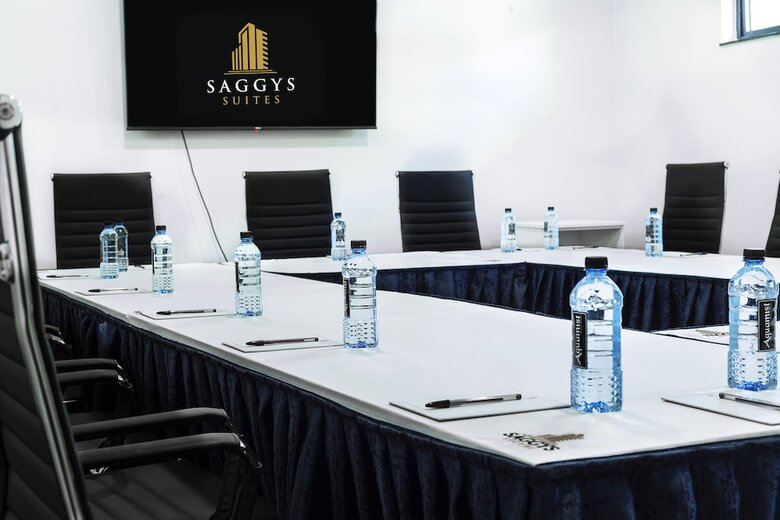 Saggys Suites Hotel & Spa