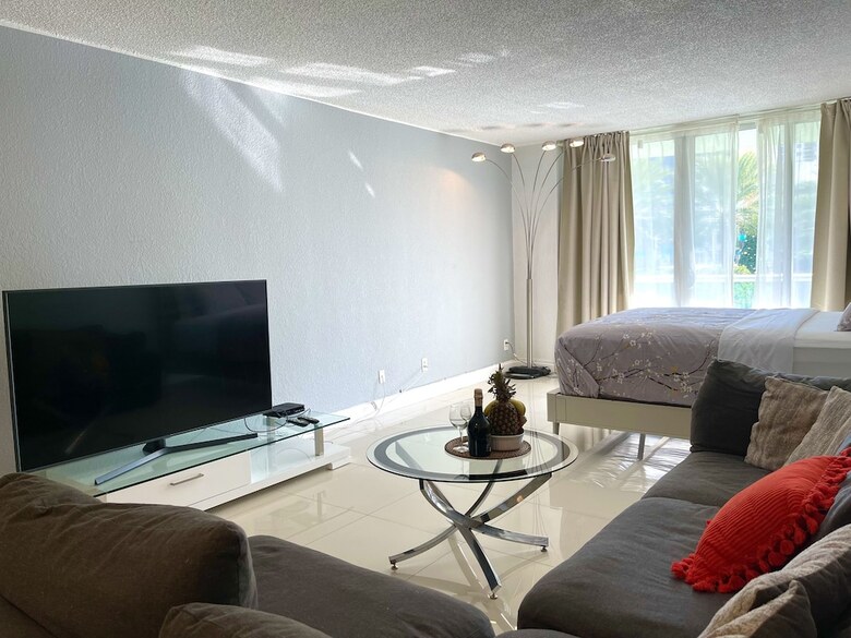Aparthotel Sunny Isles Beach