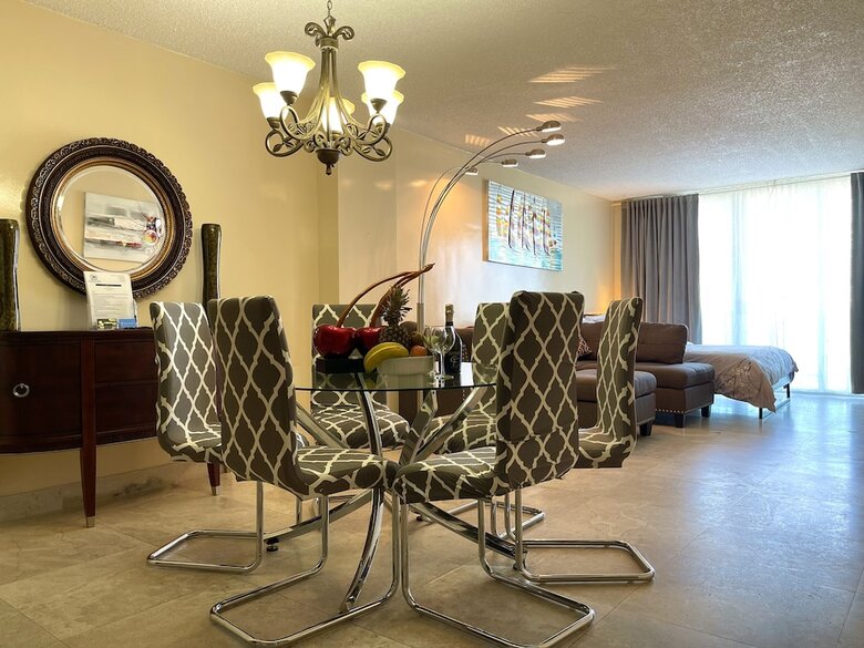 Aparthotel Sunny Isles Beach