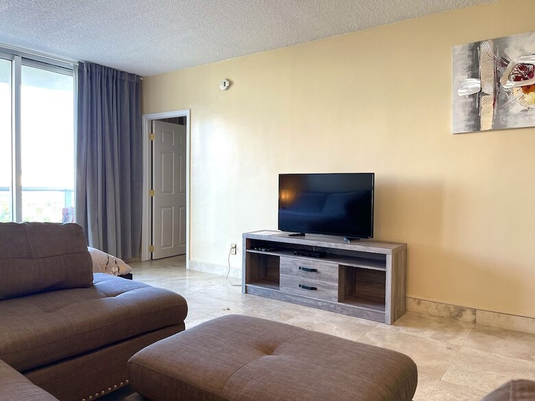Aparthotel Sunny Isles Beach