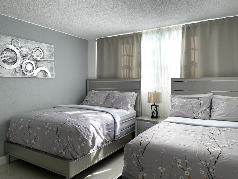 Aparthotel Sunny Isles Beach