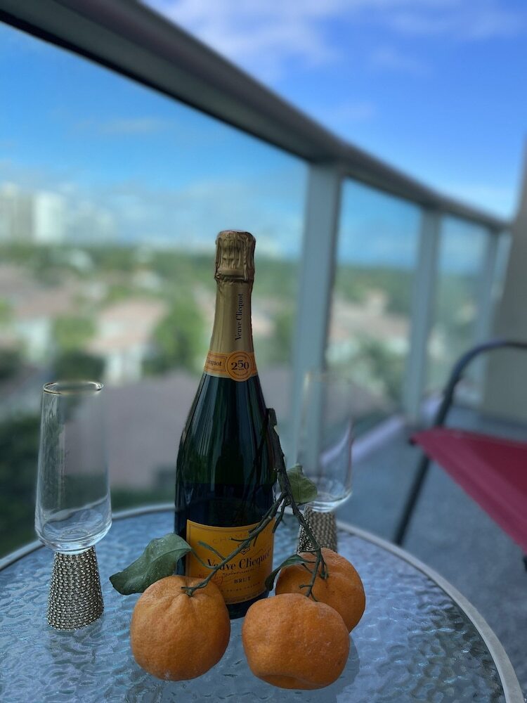 Aparthotel Sunny Isles Beach