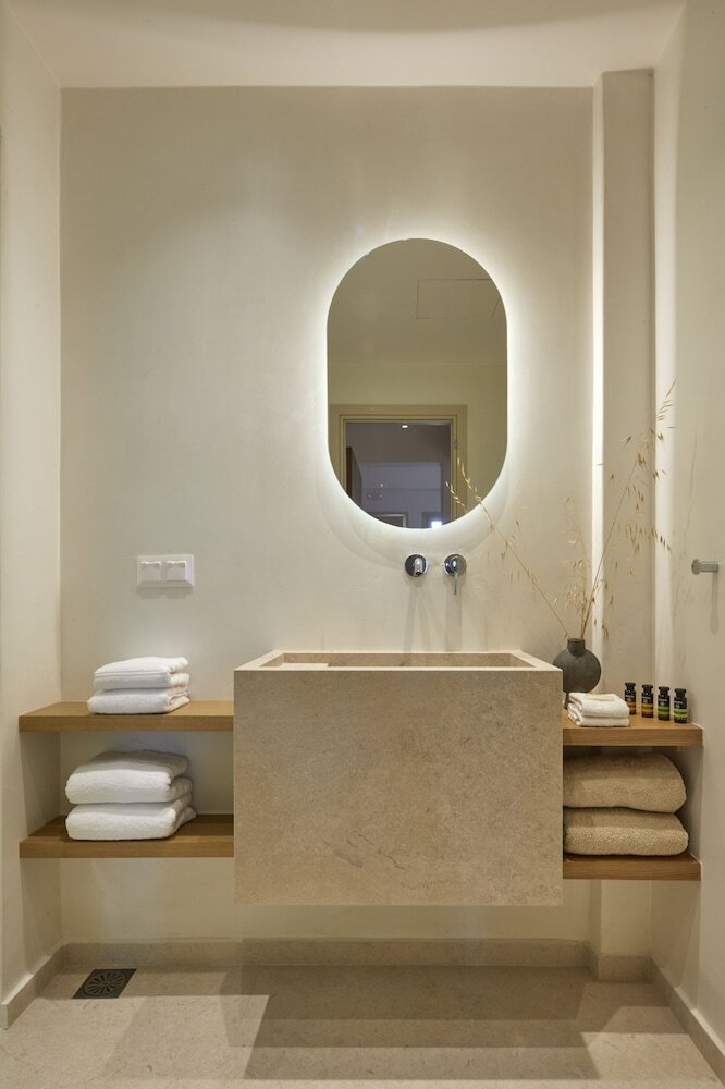 Hotel Apricus Suites