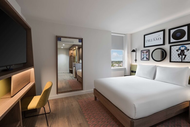 Hotel Hampton By Hilton London Ealing