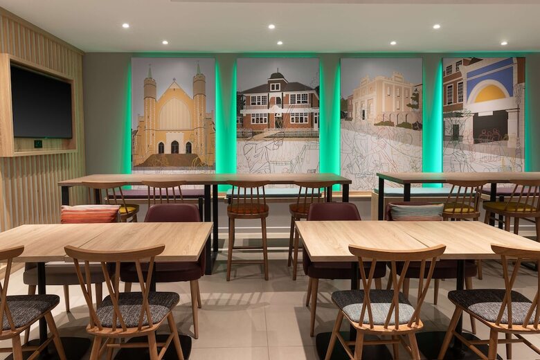 Hotel Hampton By Hilton London Ealing