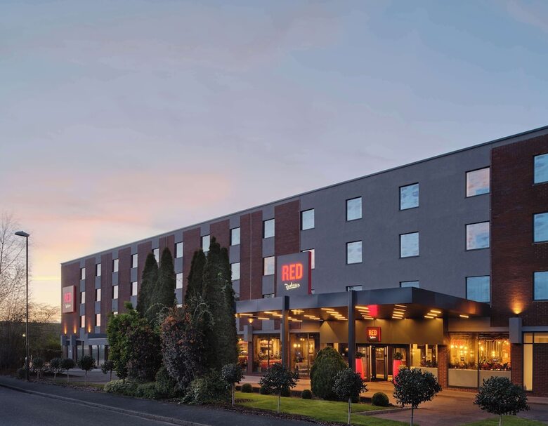 Hotel Radisson Red London Gatwick Airport