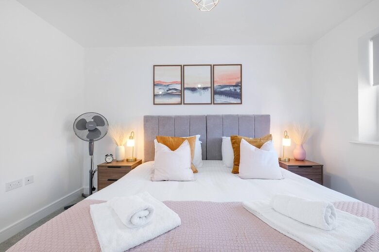 Modern 5 Bedroom 3 Bath Hse Aylesbury