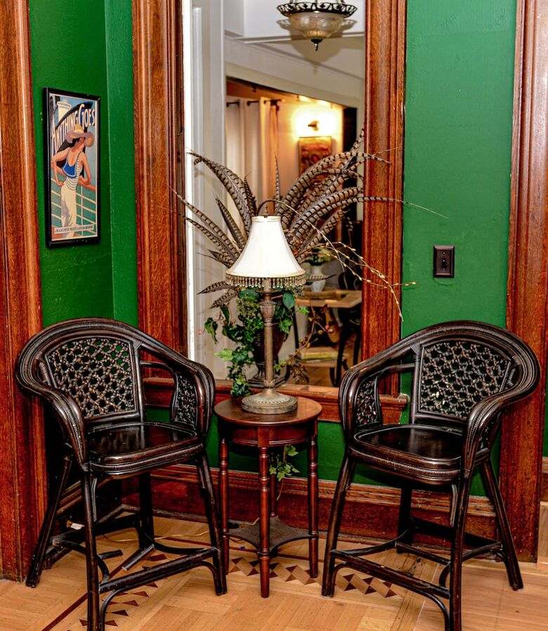 Bed & Breakfast Arts Inn