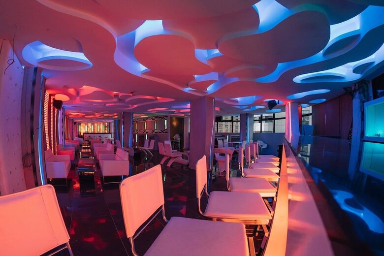 Diamond Hotel