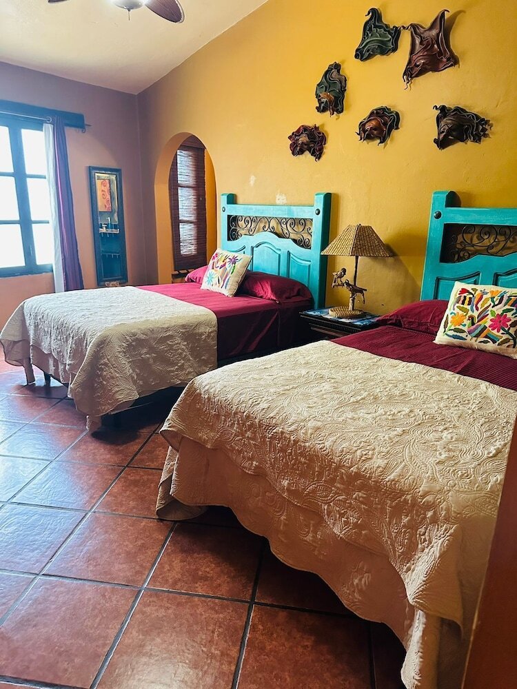 Bed & Breakfast Hotel Casa De Leyendas