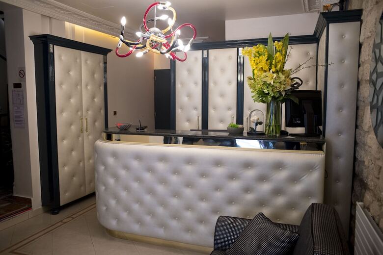 Hotel H�tel Du Mont Blanc