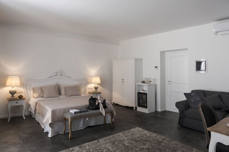 Palazzo Natoli Boutique Hotel