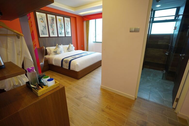 Five6 Hotel Splendour