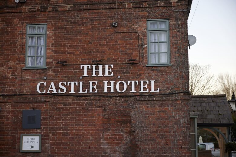 Castle Hotel By Chef And Brewer Collection