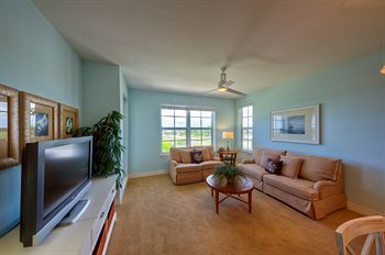 Hotel Harborside Suites At Little Harbor