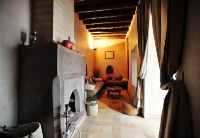 Riad Asna