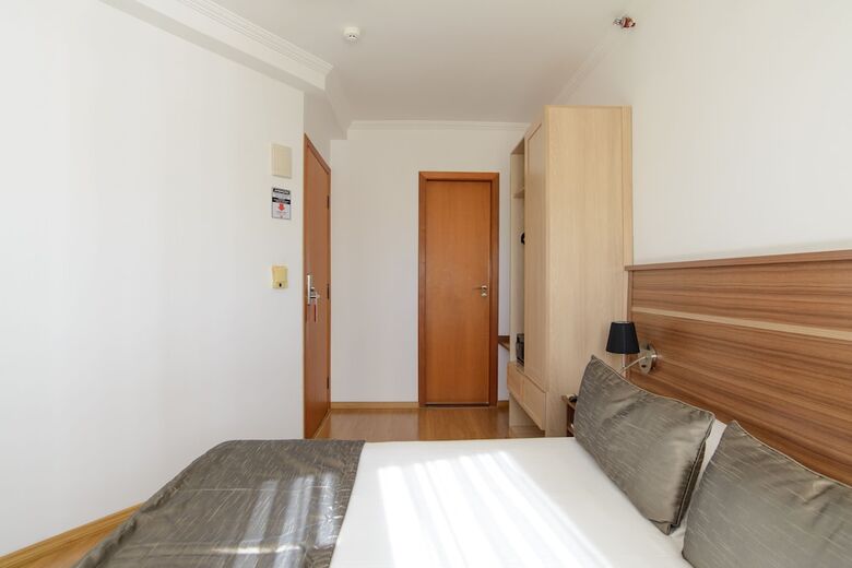Faro Hotel S�o Jos� Dos Campos
