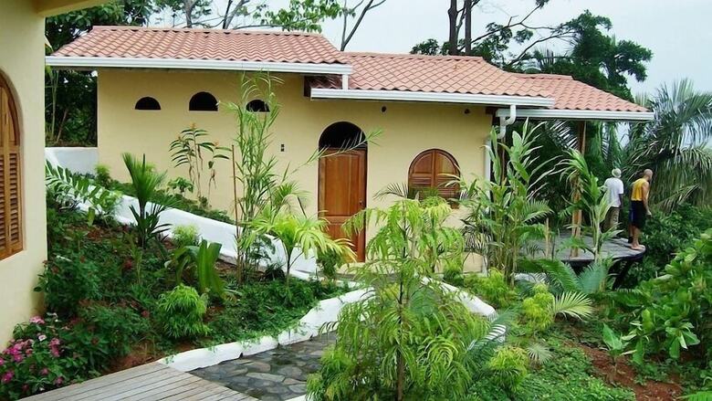Lagunavista Villas