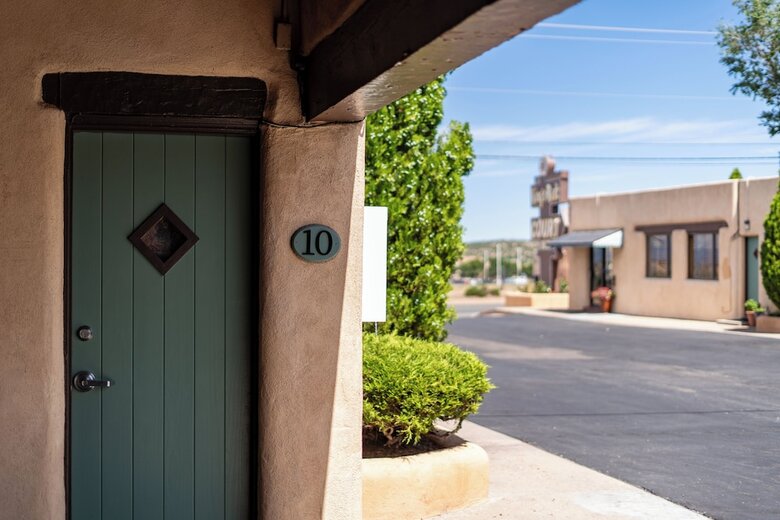 Motel King's Rest Court Inn