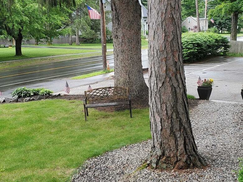 Bed & Breakfast Pinecrest Inn