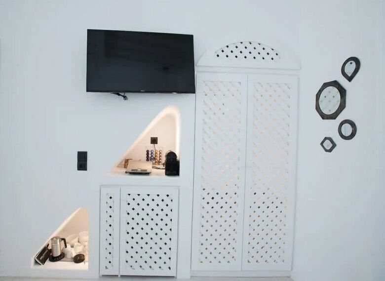 Mykonos High Cloe