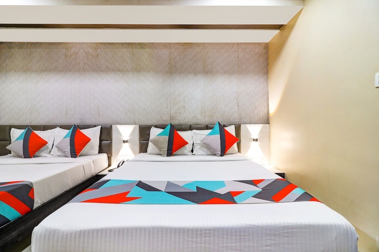 Fabhotel Grand Heritage