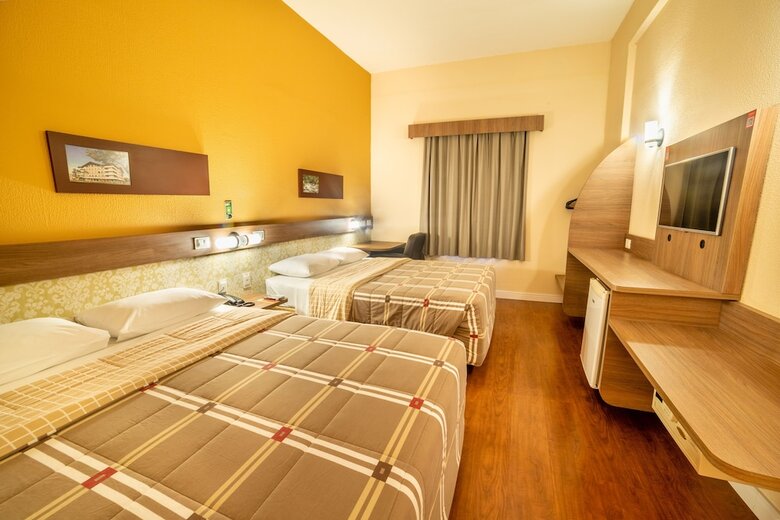 Hotel 10 Curitiba