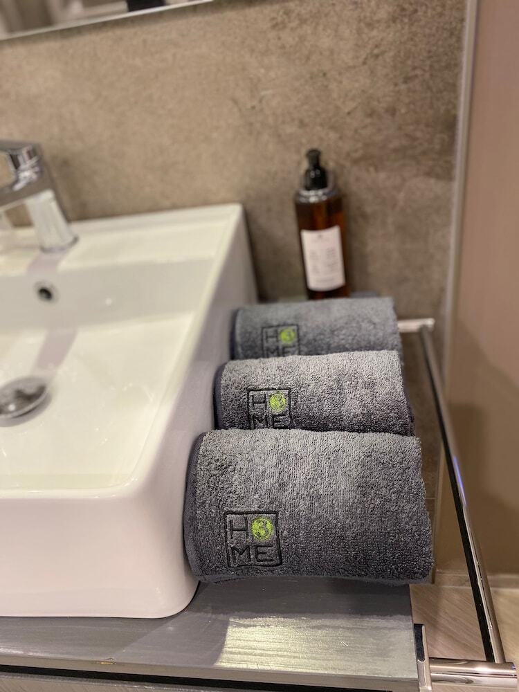Home3 Bed
