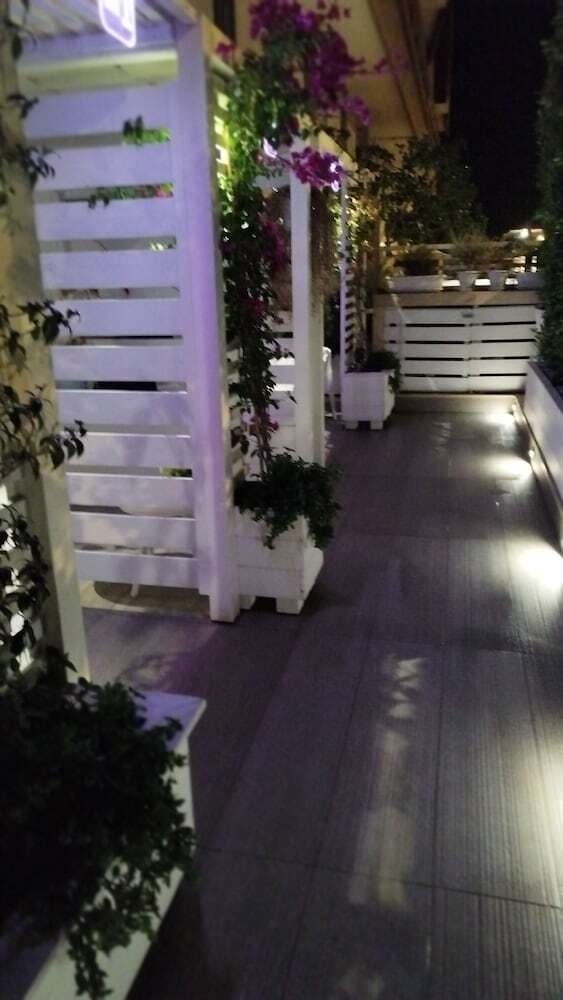 Home3 Bed